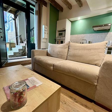 La Cour Chartraine - Cosy Appartement Avec Cour Exterieur A Blois Dış mekan fotoğraf
