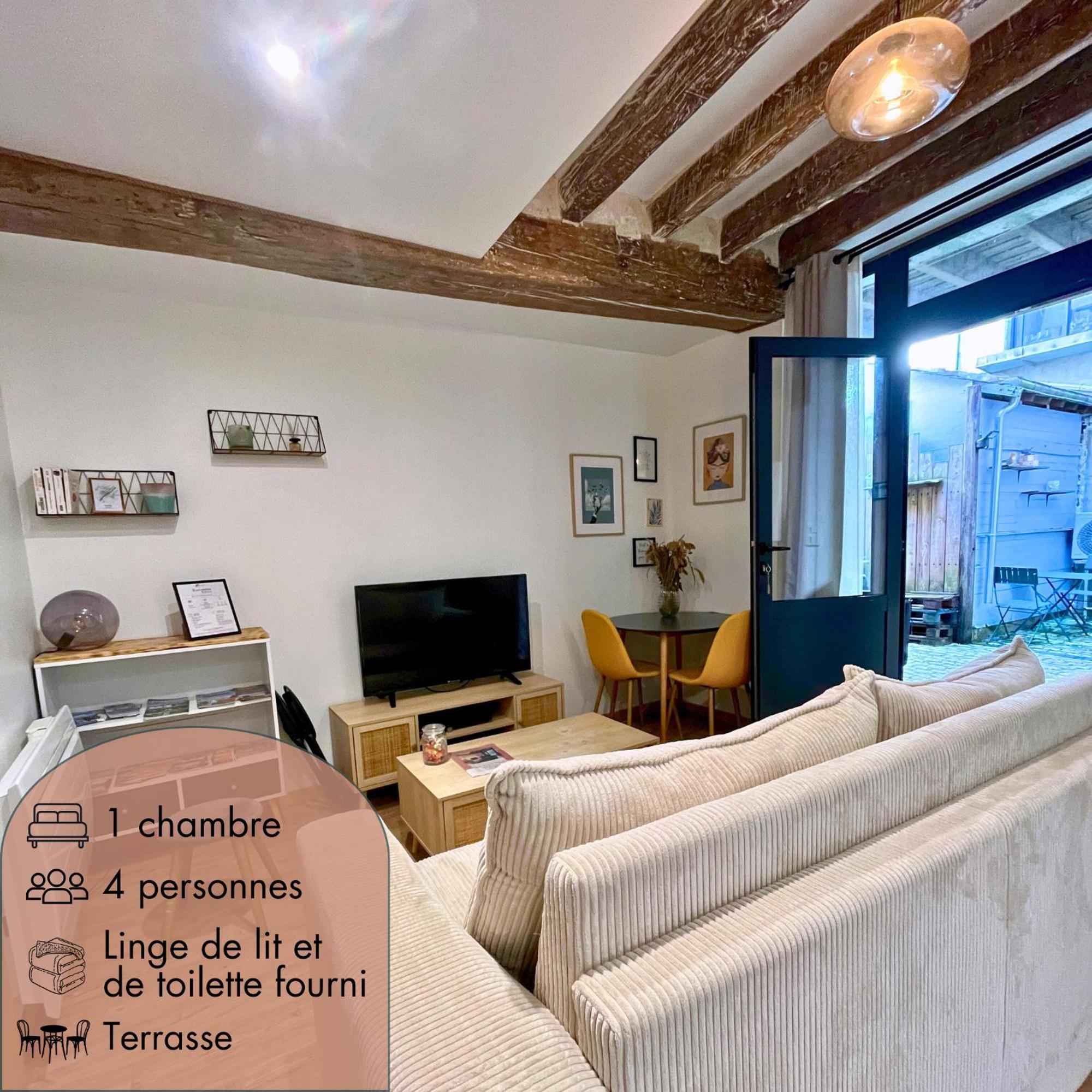 La Cour Chartraine - Cosy Appartement Avec Cour Exterieur A Blois Dış mekan fotoğraf